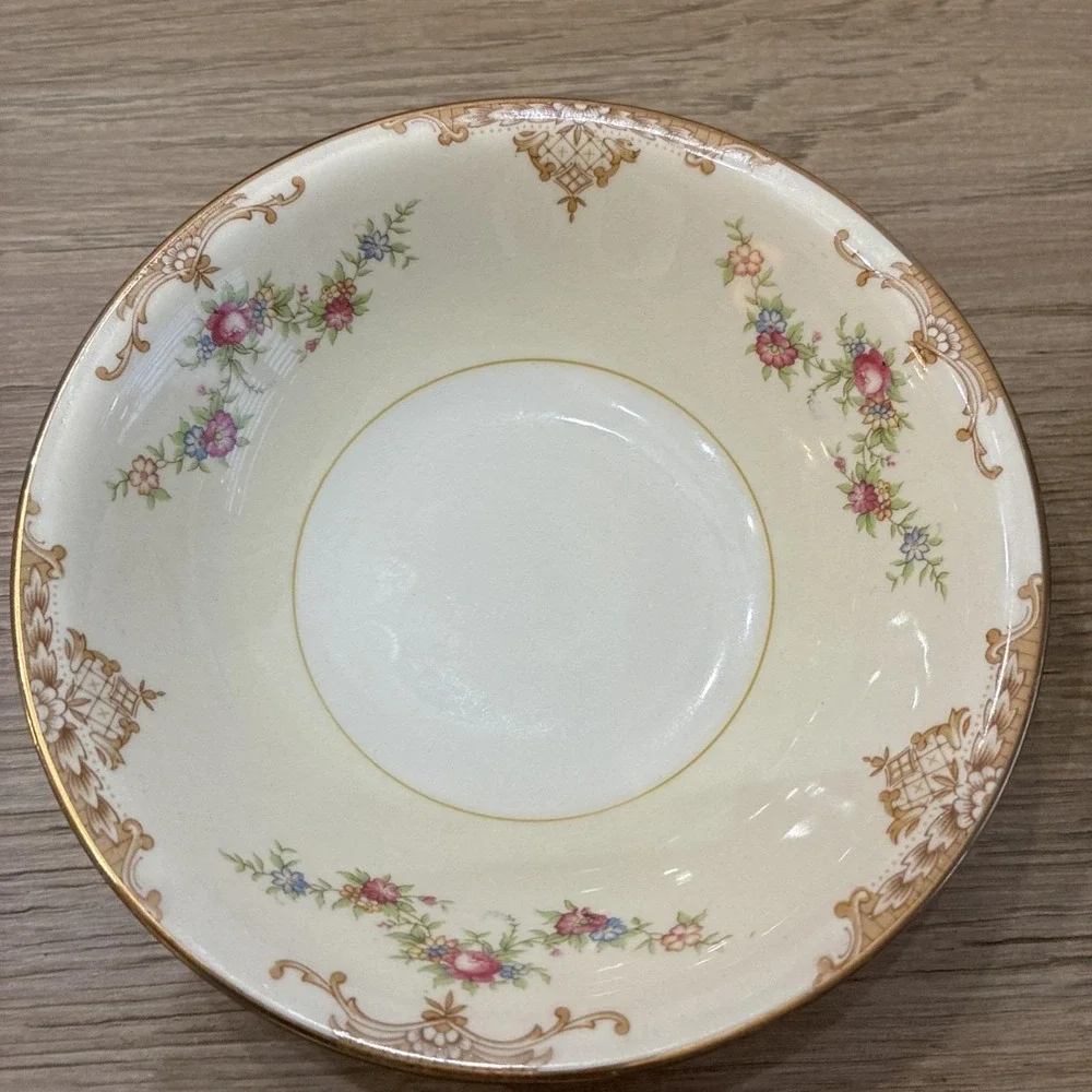 Homer Laughlin Bowls ARISTOCRAT M52N5 Fruit Dessert Set Of 2 Eggshell Nautilus.